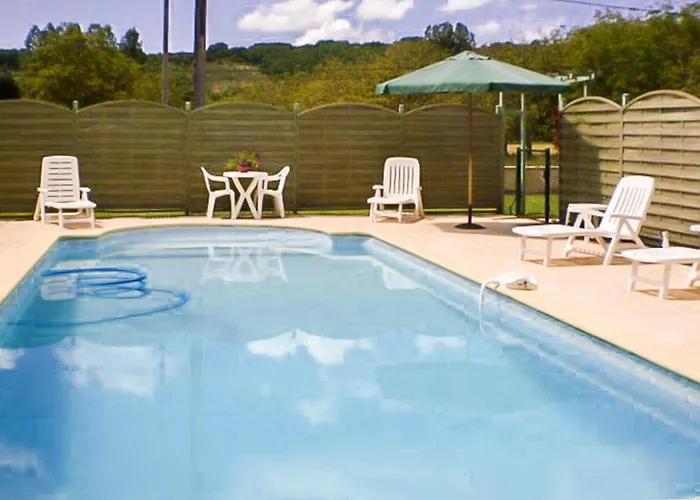 Riverside Charm In Perigord Noir Villa