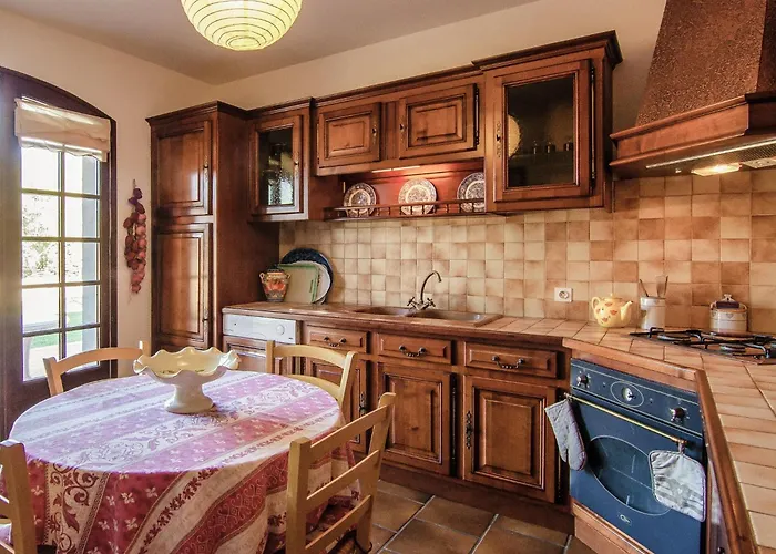 Riverside Charm In Perigord Noir Condat-sur-Vézère