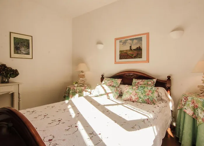 Riverside Charm In Perigord Noir