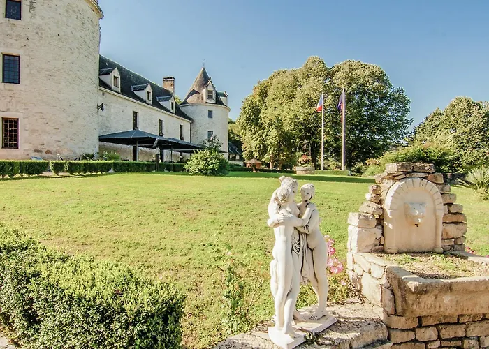 Riverside Charm In Perigord Noir * Condat-sur-Vézère