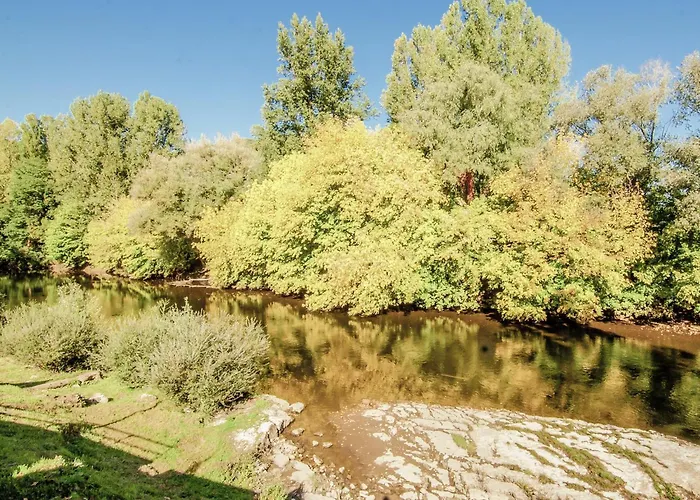 Riverside Charm In Perigord Noir Villa Condat-sur-Vézère
